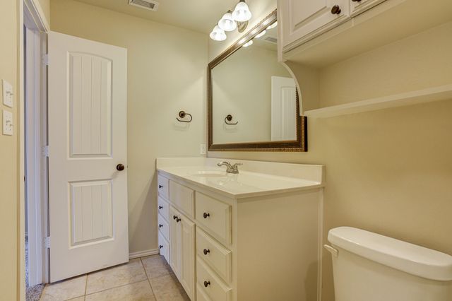 5914 95th Street, Lubbock, TX 79424