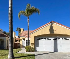 31850 Via Barraza, Temecula, CA 92592