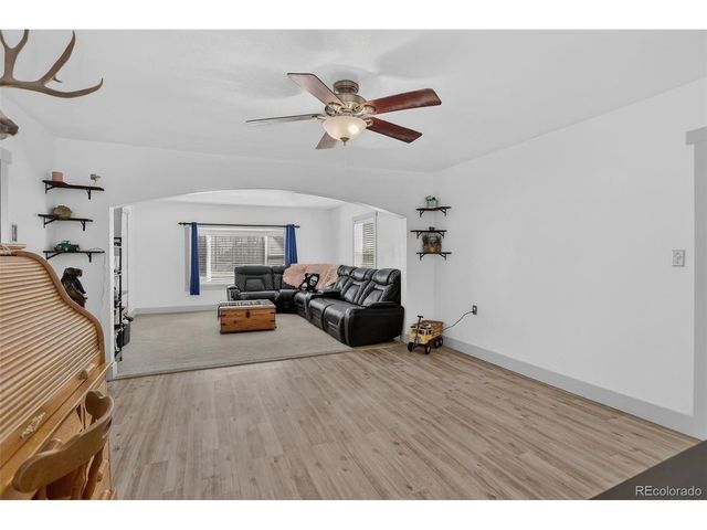 7013 County Road 69, Keenesburg, CO 80643