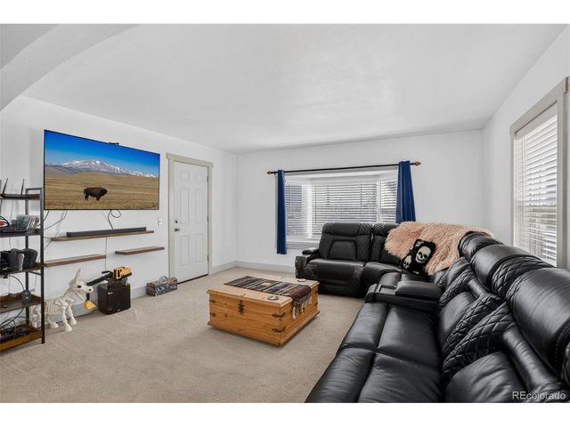 7013 County Road 69, Keenesburg, CO 80643