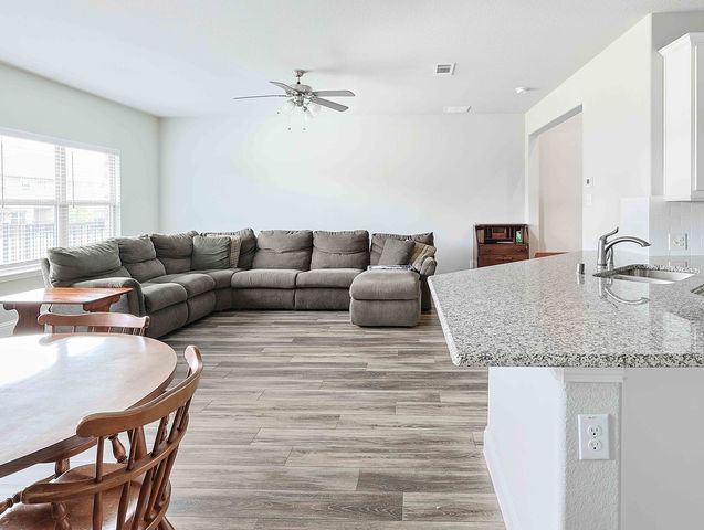 6817 Topaz Drive, Greenville, TX 75402