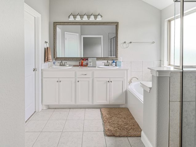 6817 Topaz Drive, Greenville, TX 75402