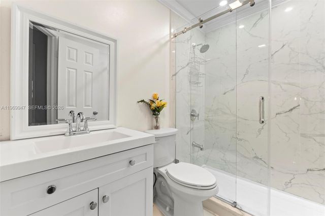 3370 Beau Rivage Dr B8, Pompano Beach, FL 33064