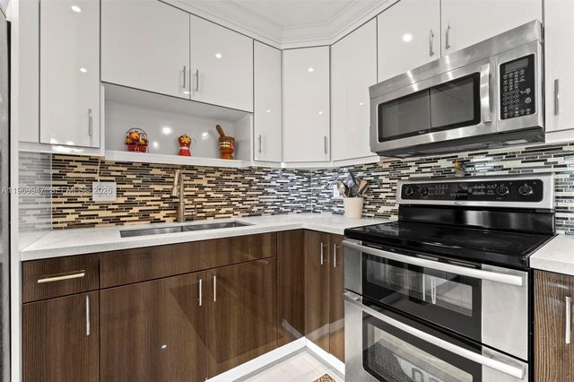 3370 Beau Rivage Dr B8, Pompano Beach, FL 33064