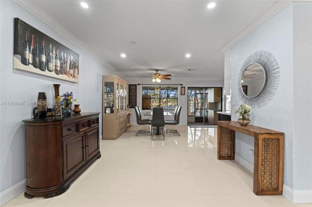 3370 Beau Rivage Dr B8, Pompano Beach, FL 33064