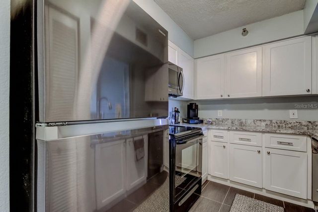 2333 FEATHER SOUND DRIVE B211, Clearwater, FL 33762