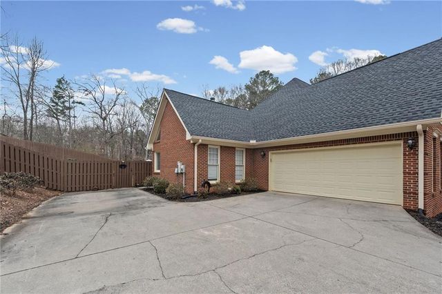 460 Saddlebrook Drive SE, Calhoun, GA 30701
