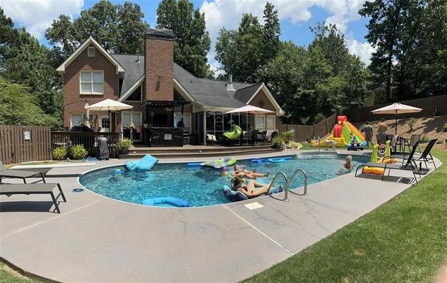 460 Saddlebrook Drive SE, Calhoun, GA 30701