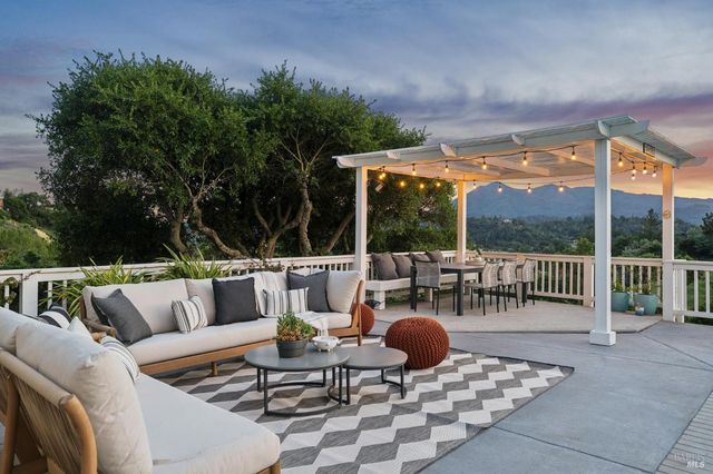 65 Valley View Ave, San Rafael, CA 94901