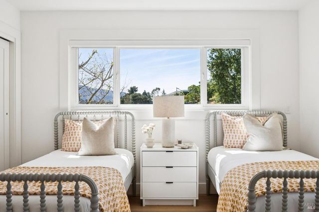 65 Valley View Ave, San Rafael, CA 94901