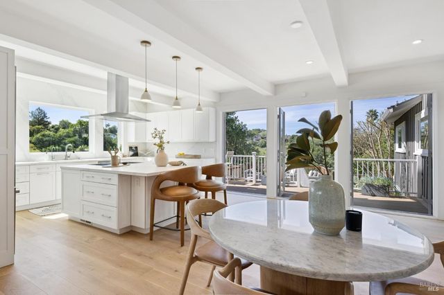 65 Valley View Ave, San Rafael, CA 94901