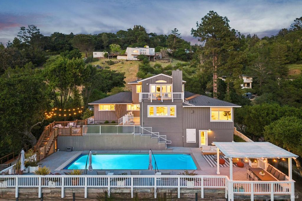 65 Valley View Ave, San Rafael, CA 94901