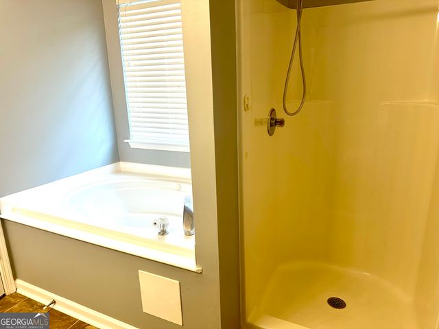 1630 Isleworth Circle, Atlanta, GA 30349