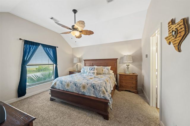 109 Fm-2031, Matagorda, TX 77457