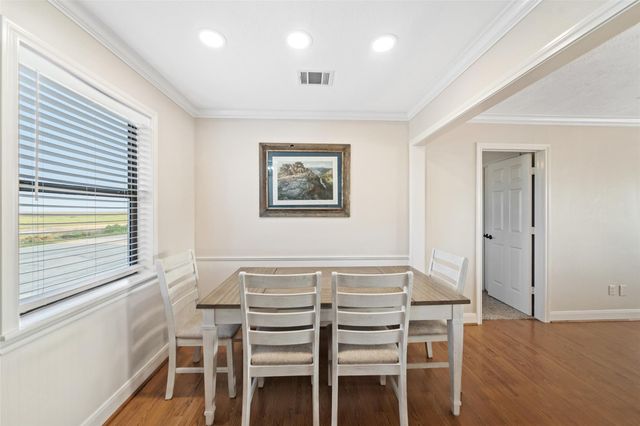 109 Fm-2031, Matagorda, TX 77457