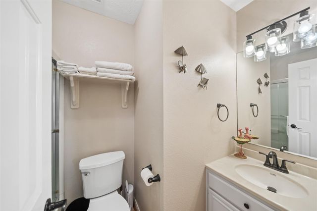 109 Fm-2031, Matagorda, TX 77457