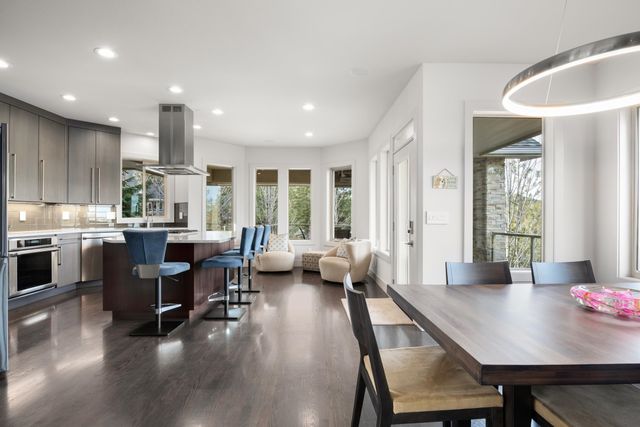 1517 E Wildflower Ln, Spokane, WA 99224