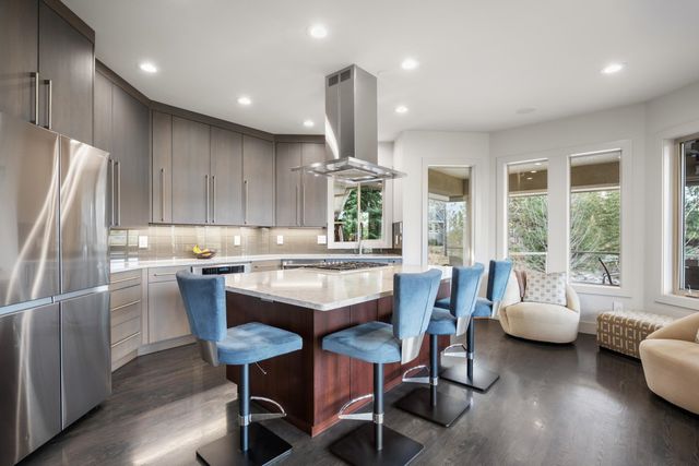 1517 E Wildflower Ln, Spokane, WA 99224