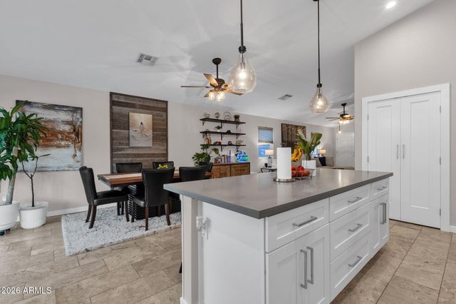 2736 E TERRACE Avenue, Gilbert, AZ 85234