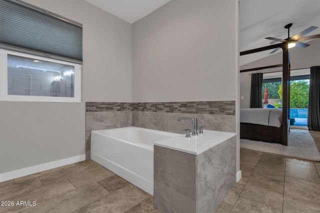 2736 E TERRACE Avenue, Gilbert, AZ 85234