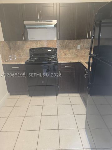 13725 NE 6th Ave 104, North Miami, FL 33161