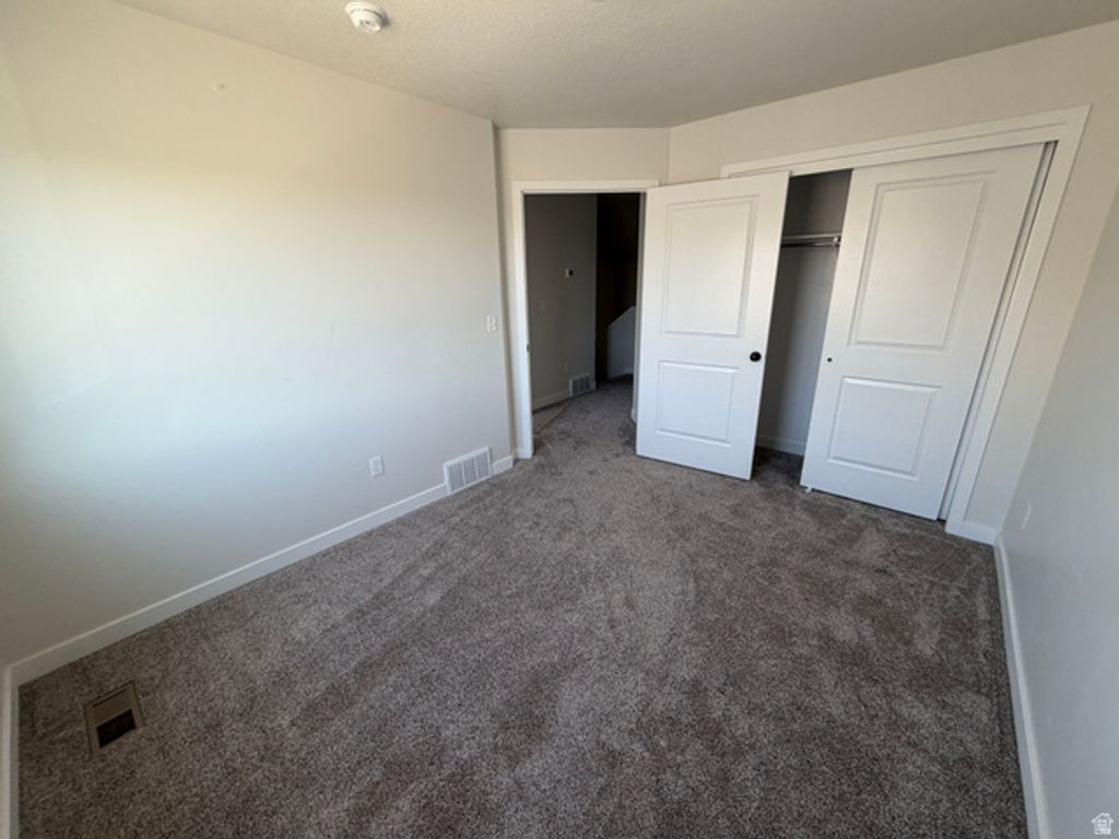 Image 19 of property listing at 3337 W 3745 S #4054, Ogden, UT 84401