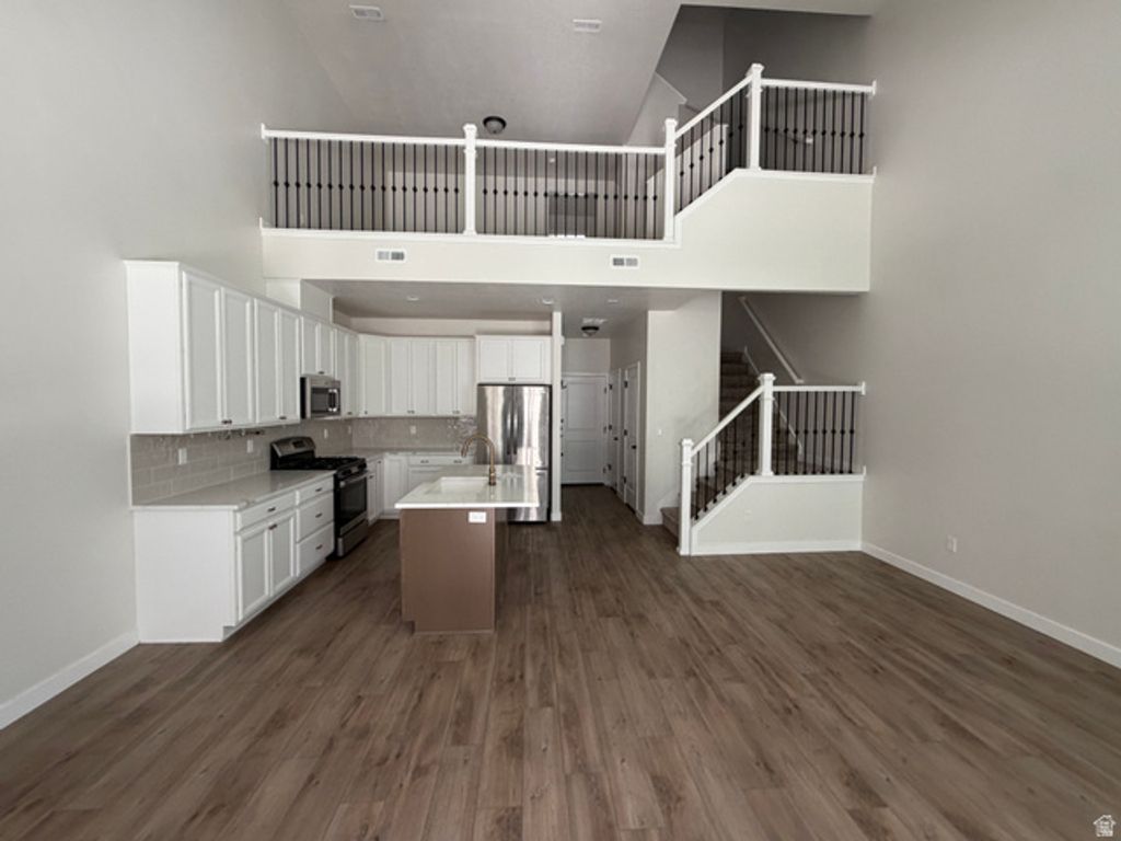Image 3 of property listing at 3337 W 3745 S #4054, Ogden, UT 84401