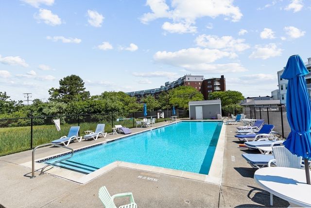 15 Park 103, Hull, MA 02045