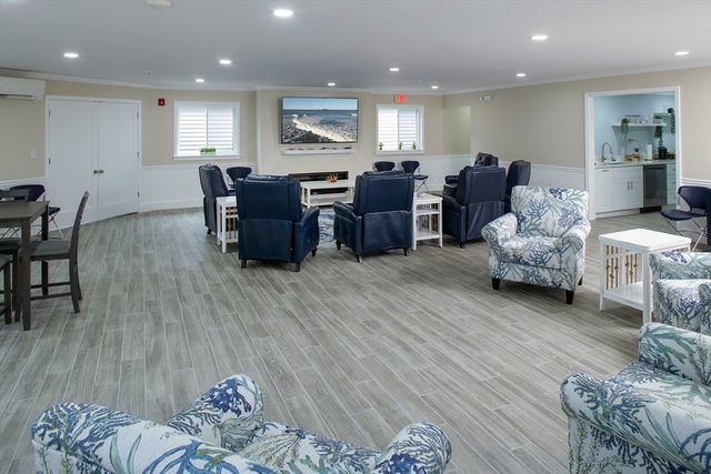 15 Park 103, Hull, MA 02045