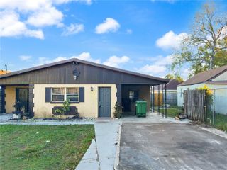 909 ALICIA AVENUE 1/2, Tampa, FL 33604