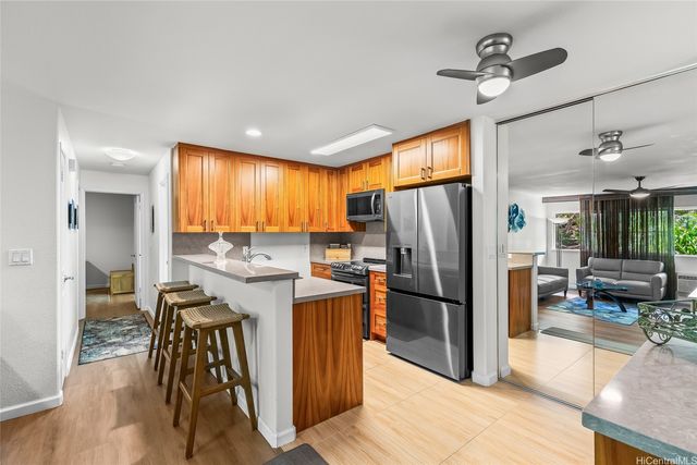 7122 Hawaii Kai Drive 90, Honolulu, HI 96825