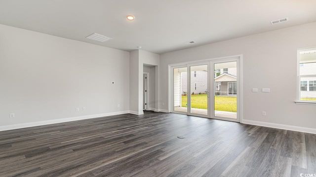 108 Fair Meadow Ct., Loris, SC 29569