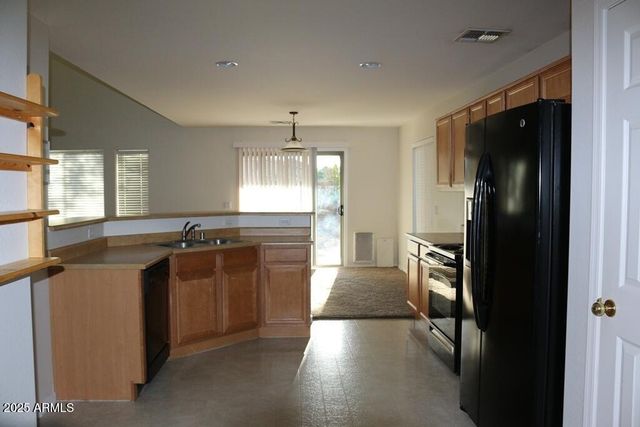 11292 N 161ST Drive, Surprise, AZ 85379