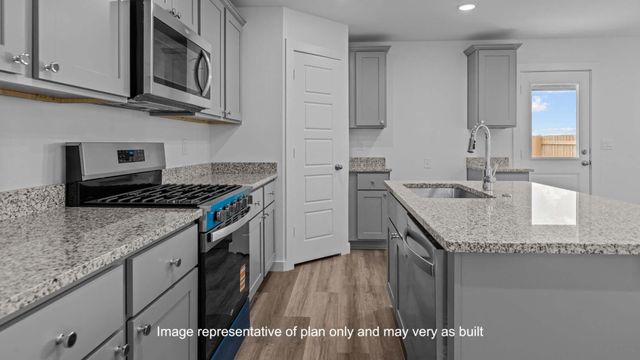 7430 9th Street, Lubbock, TX 79416