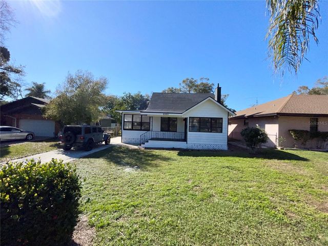 2525 37TH STREET S, St Petersburg, FL 33711