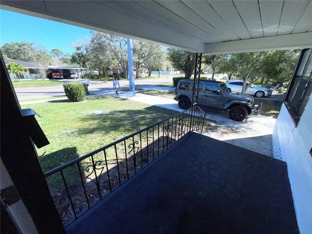 2525 37TH STREET S, St Petersburg, FL 33711