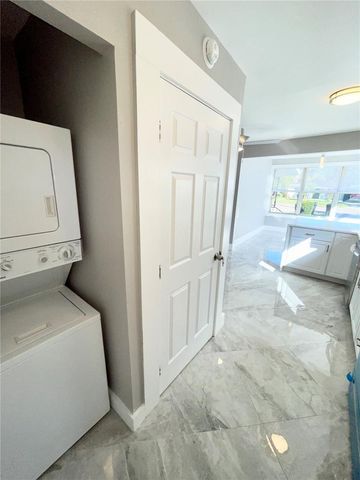 2525 37TH STREET S, St Petersburg, FL 33711