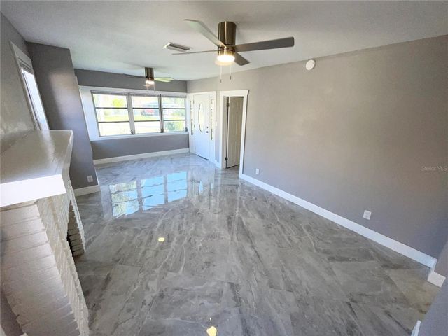 2525 37TH STREET S, St Petersburg, FL 33711