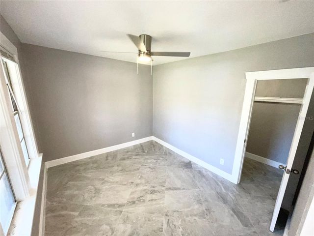 2525 37TH STREET S, St Petersburg, FL 33711