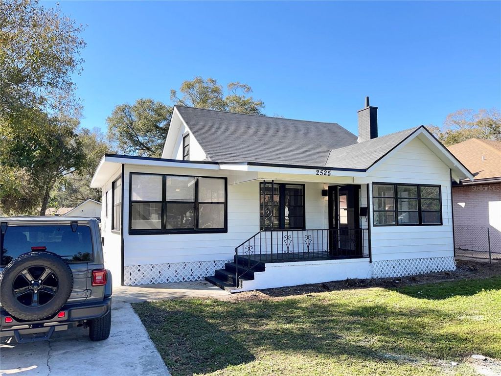 2525 37TH STREET S, St Petersburg, FL 33711