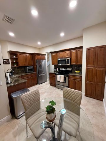 844 Falling Water Road, Weston, FL 33326
