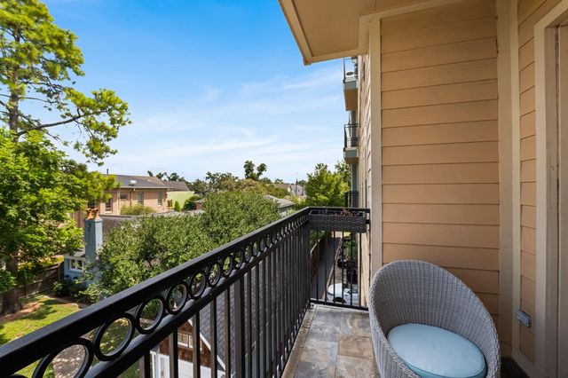 2802 Morrison Street 201, Houston, TX 77009
