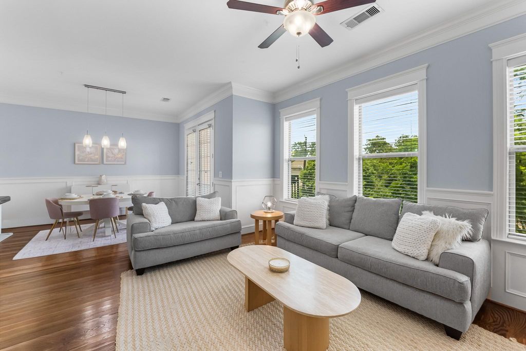 2802 Morrison Street 201, Houston, TX 77009