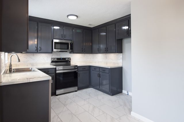121 Popular St, N, Cowan, TN 37318