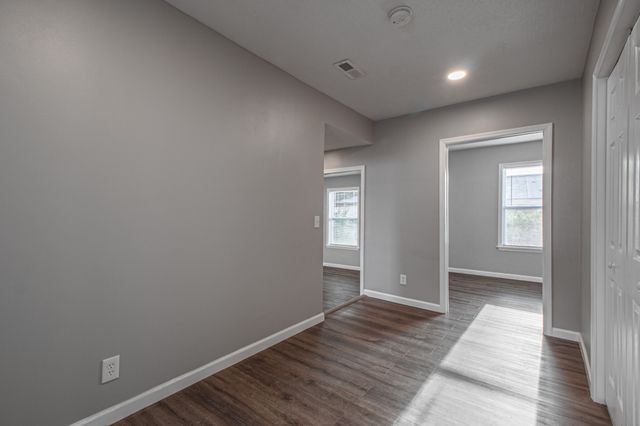 121 Popular St, N, Cowan, TN 37318