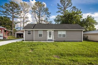 121 Popular St, N, Cowan, TN 37318
