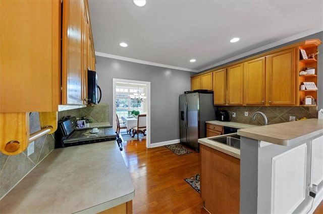 2052 EVERGREEN Drive SE, Conyers, GA 30013