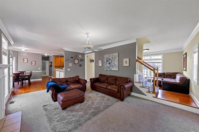 2052 EVERGREEN Drive SE, Conyers, GA 30013