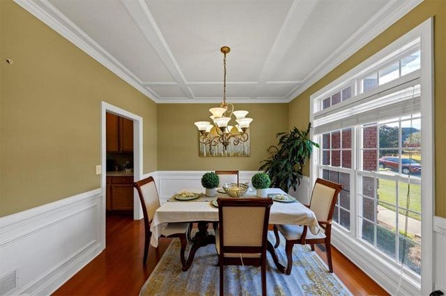 2052 EVERGREEN Drive SE, Conyers, GA 30013