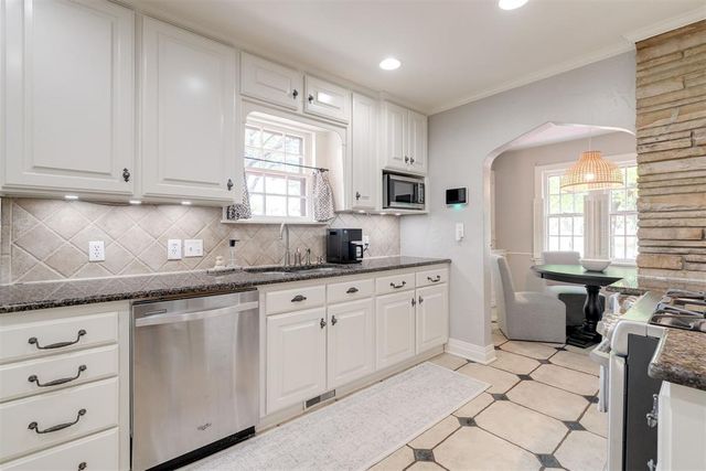 428 NW 34 Street, Oklahoma City, OK 73118